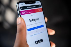Скільки скарг потрібно, щоб заблокувати сторінку в Instagram: реалії