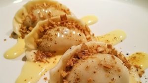 Вареники з халвою: солодкий десерт української кухні