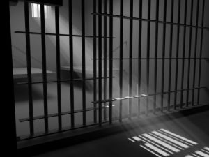 Обмеження і позбавлення волі: різниця в українському законодавстві