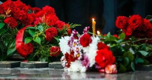 Як отримати допомогу на поховання: повний гайд 2026