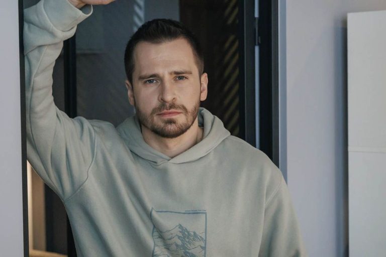 Юрій Вихованець: актор, який підкорив сцену і екрани